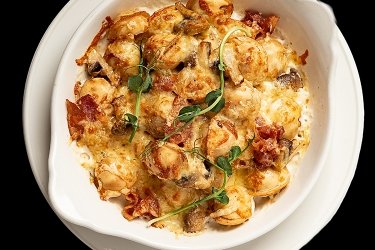 Пельмени с соусом